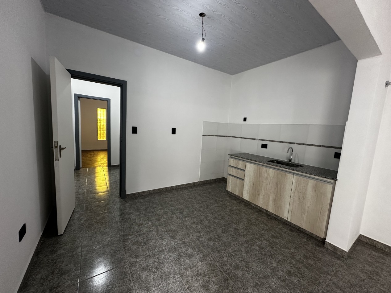 PH 4 ambientes con cochera Caseros