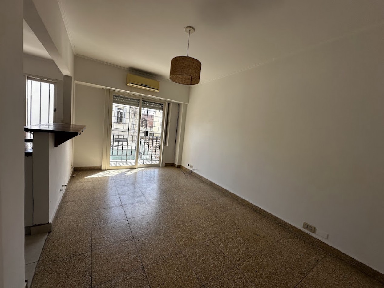 Departamento 2 ambientes Villa Ballester Centro