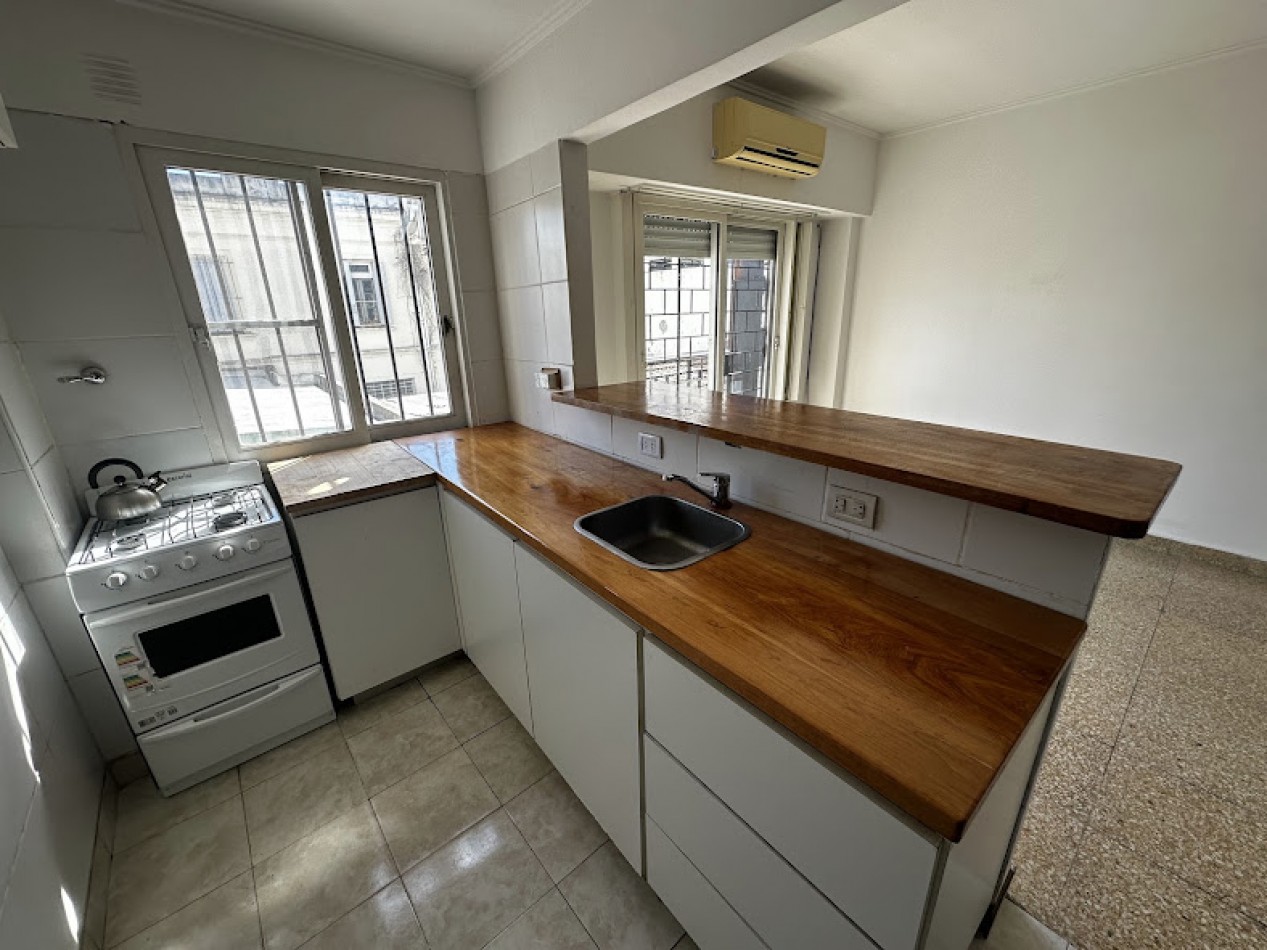 Departamento 2 ambientes Villa Ballester Centro