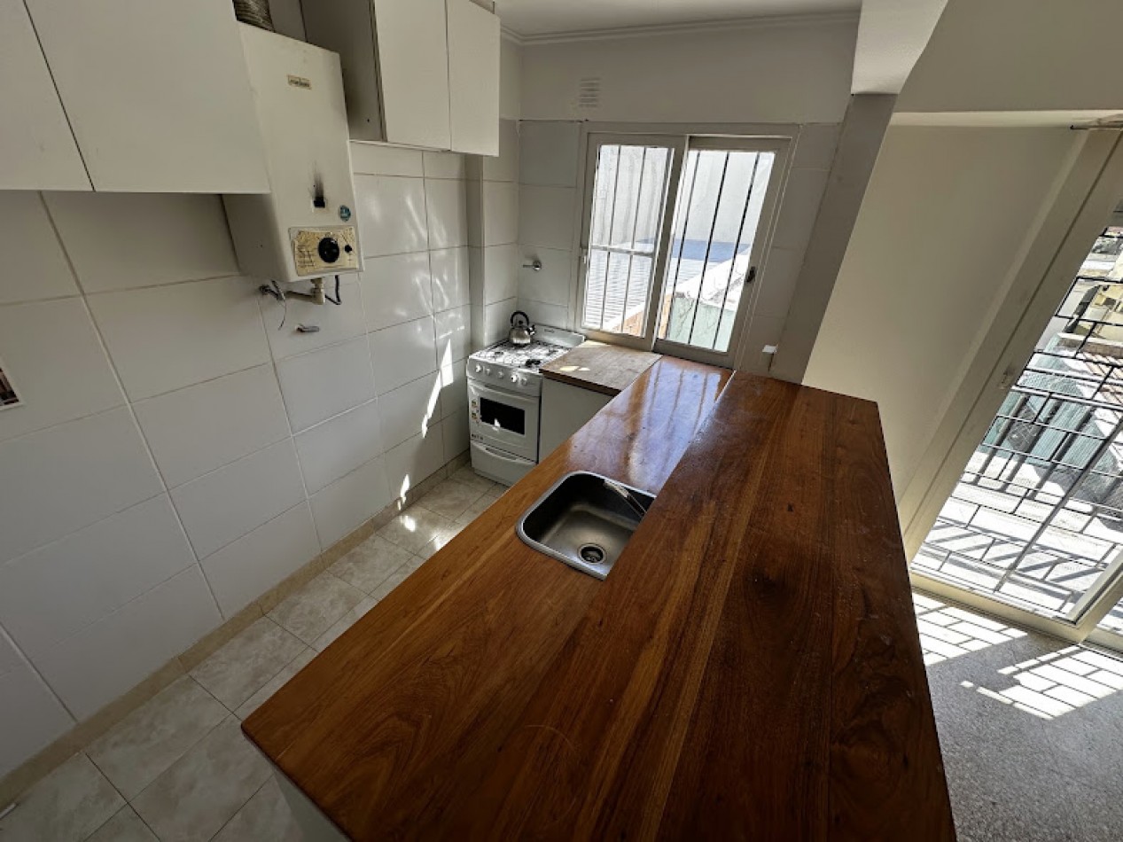 Departamento 2 ambientes Villa Ballester Centro