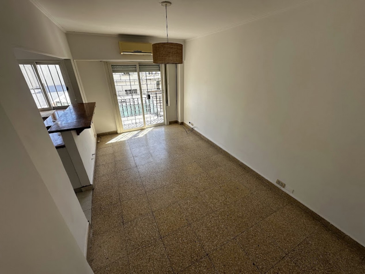 Departamento 2 ambientes Villa Ballester Centro