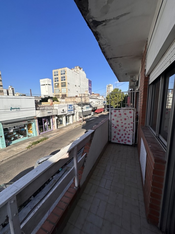 Monoambiente dividido San Martin centro