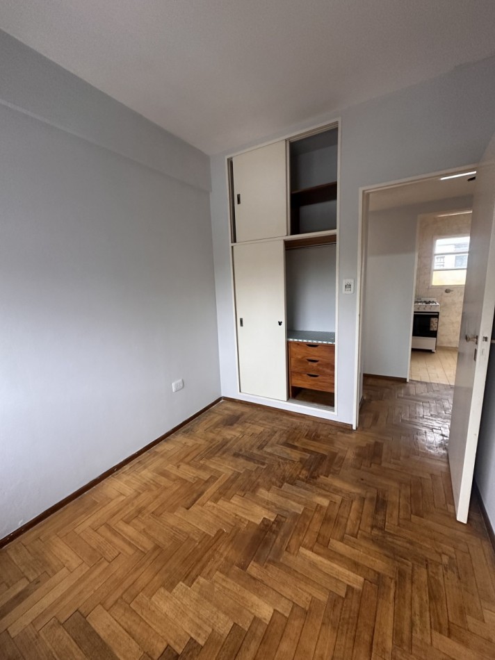 Departamento 3 ambientes con cochera