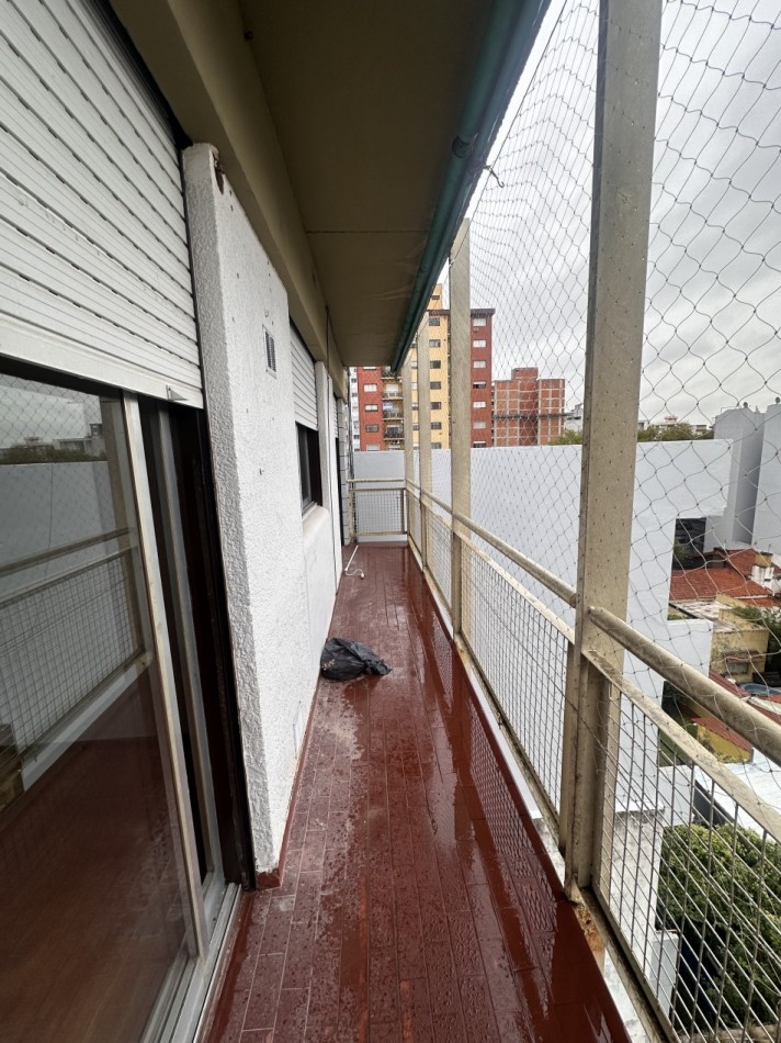 Departamento 3 ambientes con cochera