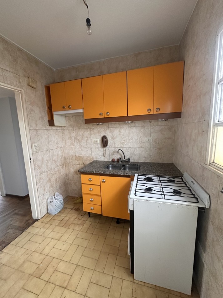 Departamento 3 ambientes con cochera